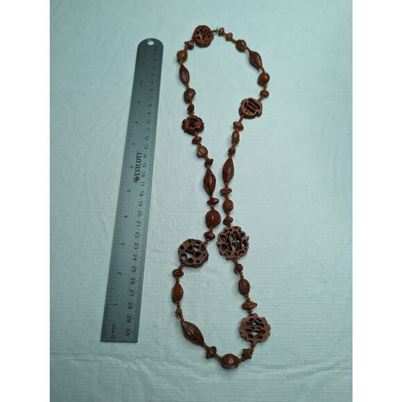 Vintage Mid Century Single Strand Wooden Bead Necklace Brown Art to Wear - Picture 4 of 4